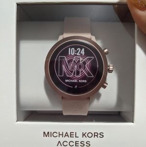 Michael Kors Access Smartwatch - Pink MKGO 2230
